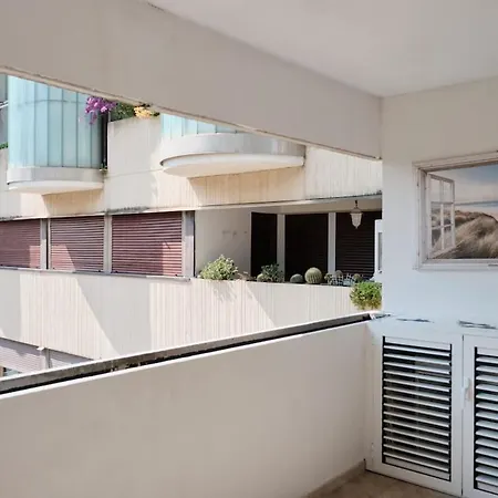 Zona Eur 70 - Giorty Domus Romanae E Piscina By Hotea Rom