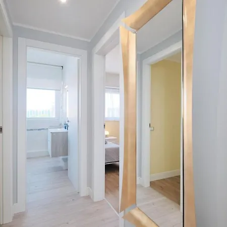 Zona Eur 70 - Giorty Domus Romanae E Piscina Apartment *