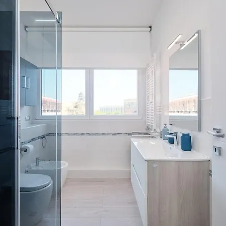 Zona Eur 70 - Giorty Domus Romanae E Piscina By Hotea