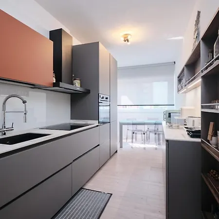 Apartment Zona Eur 70 - Giorty Domus Romanae E Piscina Rome